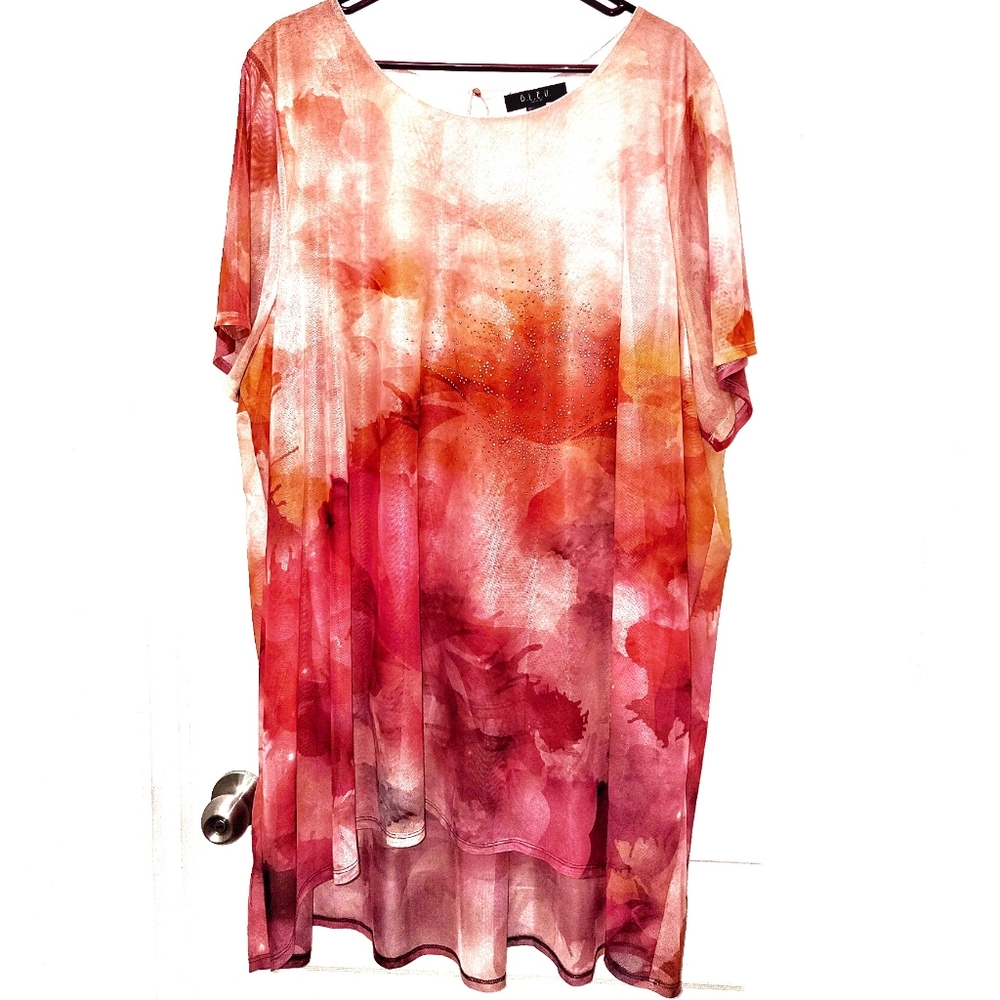 ``T25701  B.L.E.U. Shades of Rose & Orange Tie-Dye Tunic